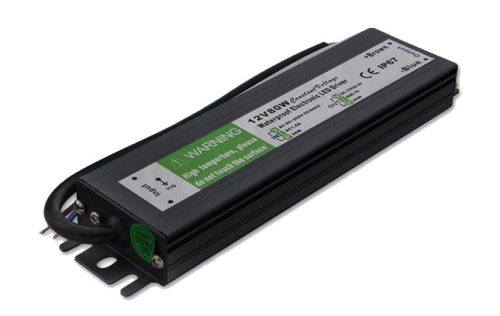 Masterled 80 W-os vízálló tápegység  6 66 Amper  12 VDC