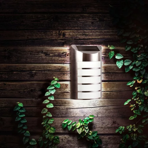 Napelemes kültéri fali nagyméretű LED lámpa hideg fénnyel újratölthető akku inox