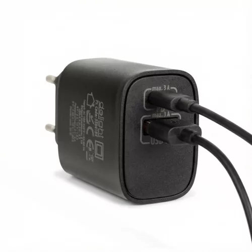 Hálózati Adapter USB + Type-C PD20W gyorstöltéssel - fekete