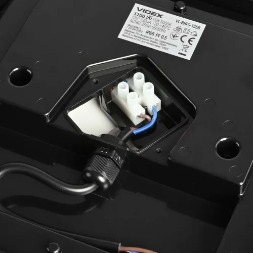 Videx Art 15 W-os 190x190 mm négyzet alakú natúr fehér fekete mennyezeti lámpa IP65-ös védettségű