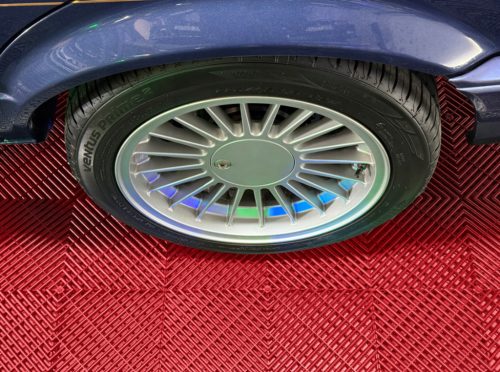 Moduláris garázspadló  polipropilén (PP) 40x40x1,8cm - piros