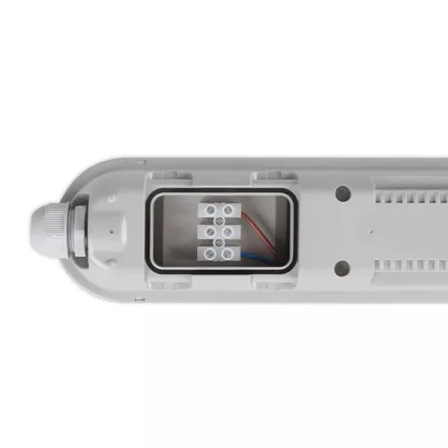 MasterLED por-és páramentes armatúra beépített LED-el sorolható nagyfényerejű 5200 lm 40W -os 4000K